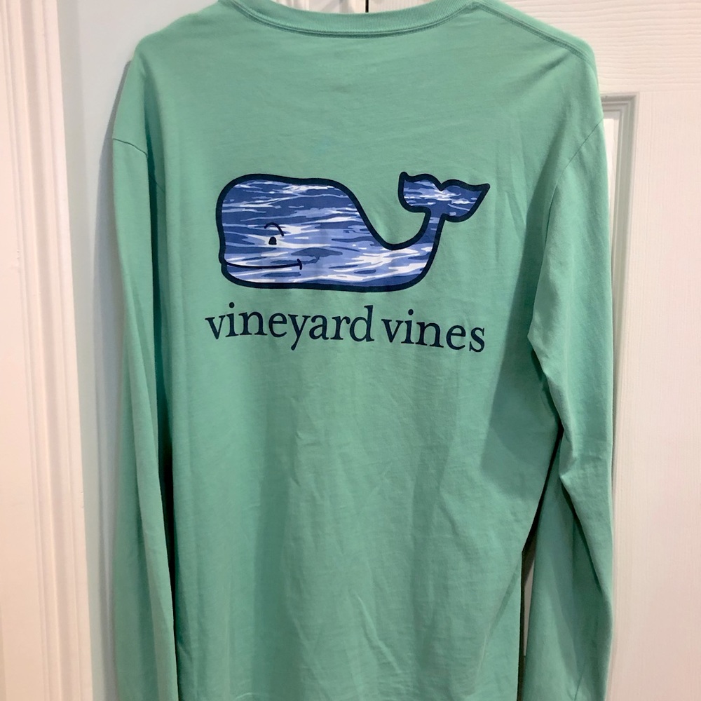 Vineyard Vines Long sleeve!